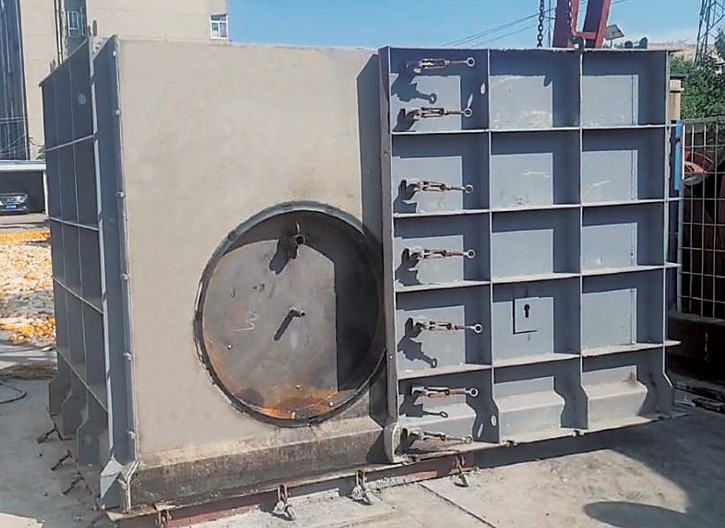 Square Power Rmanhole Mould suppliers